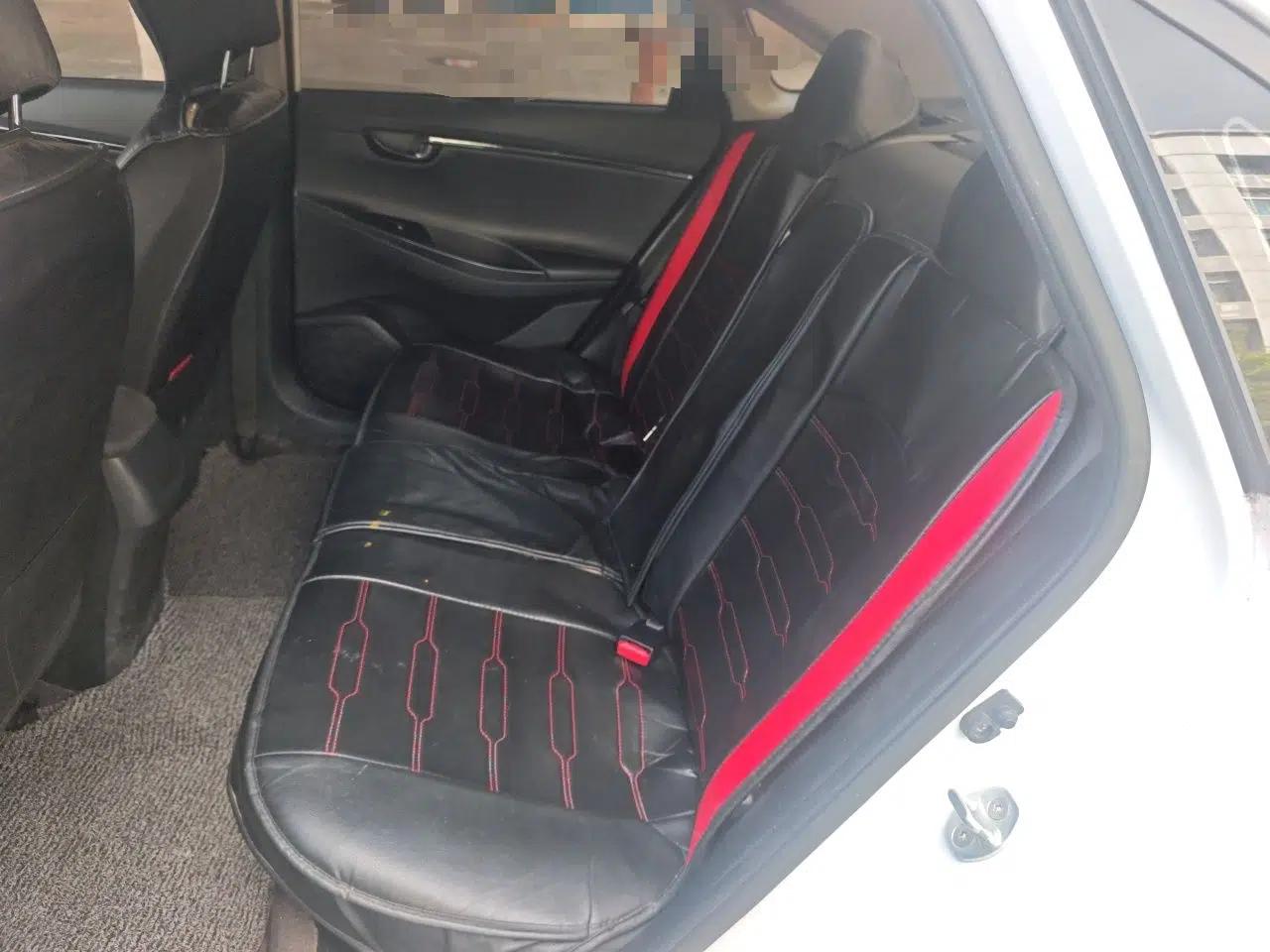 Hyundai Celesta 2020 1.6L Automatic GL Enjoyable Edition — миниатюра 17