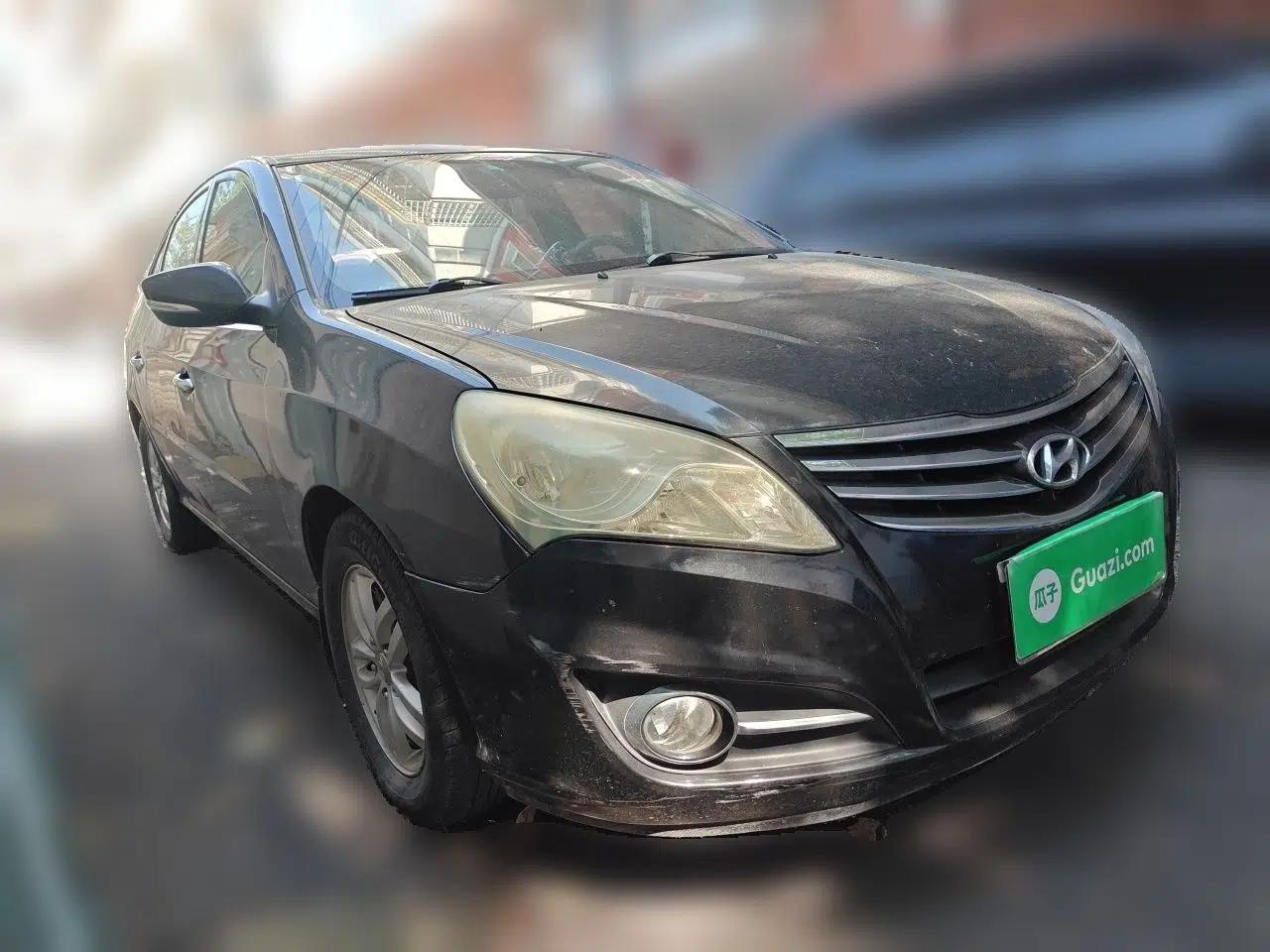 Hyundai Celesta 2011 1.6L Manual Luxury Model — миниатюра 3