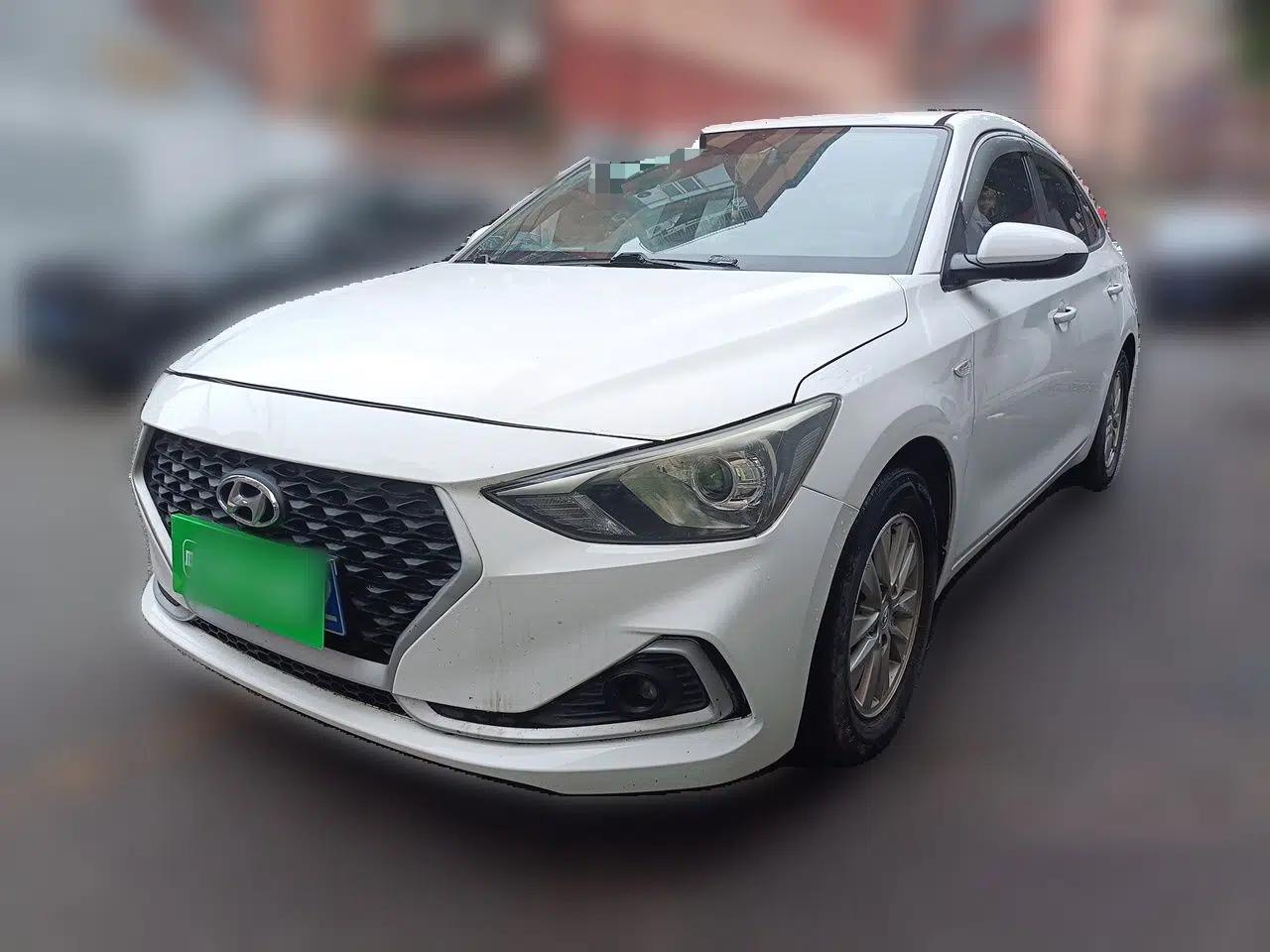 Hyundai Celesta 2018 1.6L Automatic GL Enjoyment Version China V Standard — миниатюра 1
