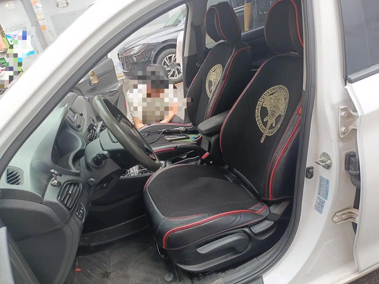Hyundai Celesta 2018 1.6L Automatic GL Enjoyment Version China V Standard — миниатюра 15