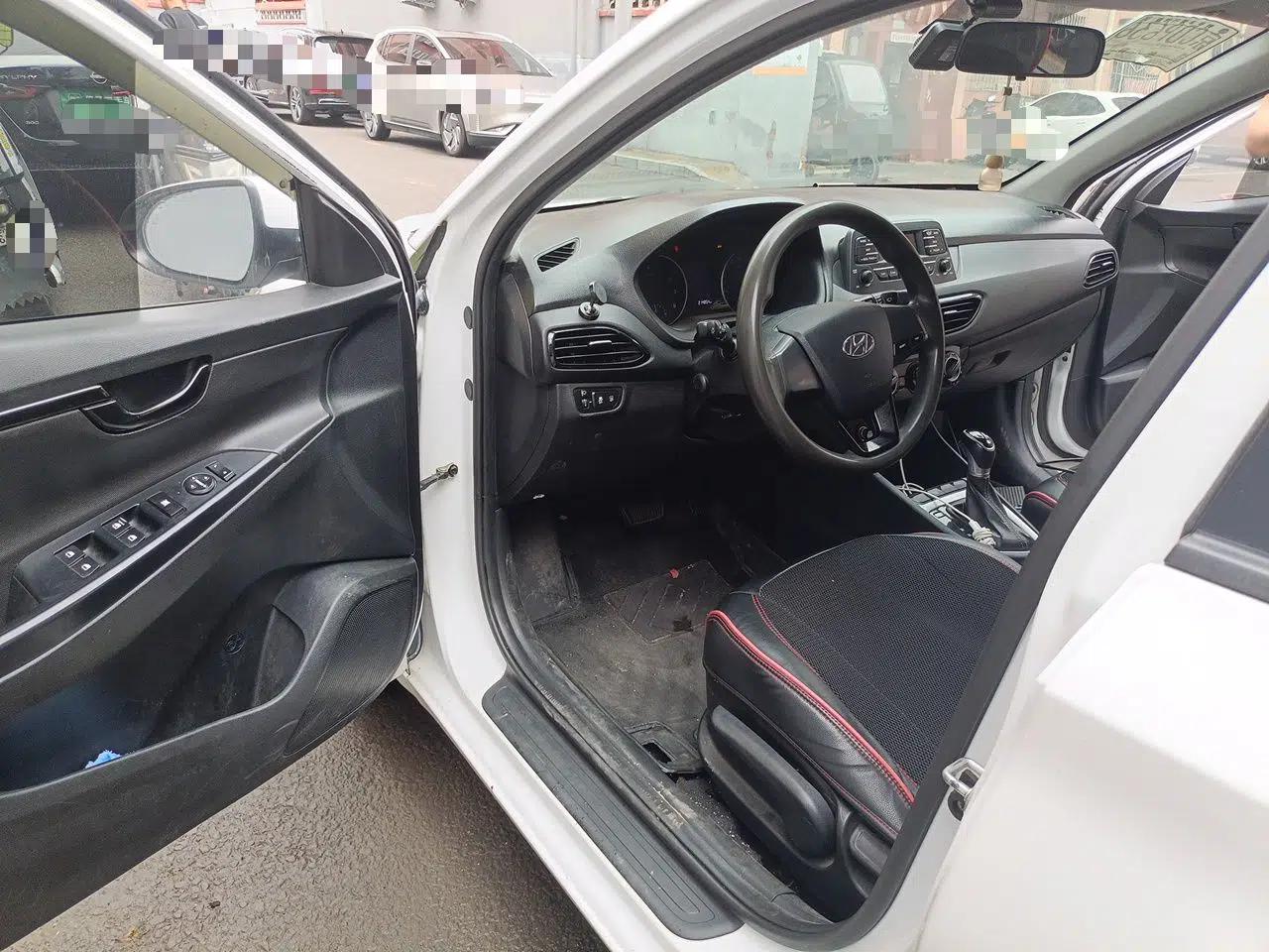 Hyundai Celesta 2018 1.6L Automatic GL Enjoyment Version China V Standard — миниатюра 16