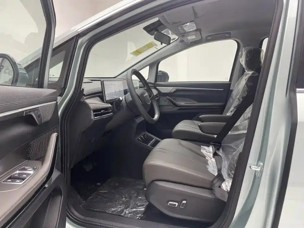 Everyone 7 2024 Facelift Super Hybrid Long Range Enjoy Edition — миниатюра 18