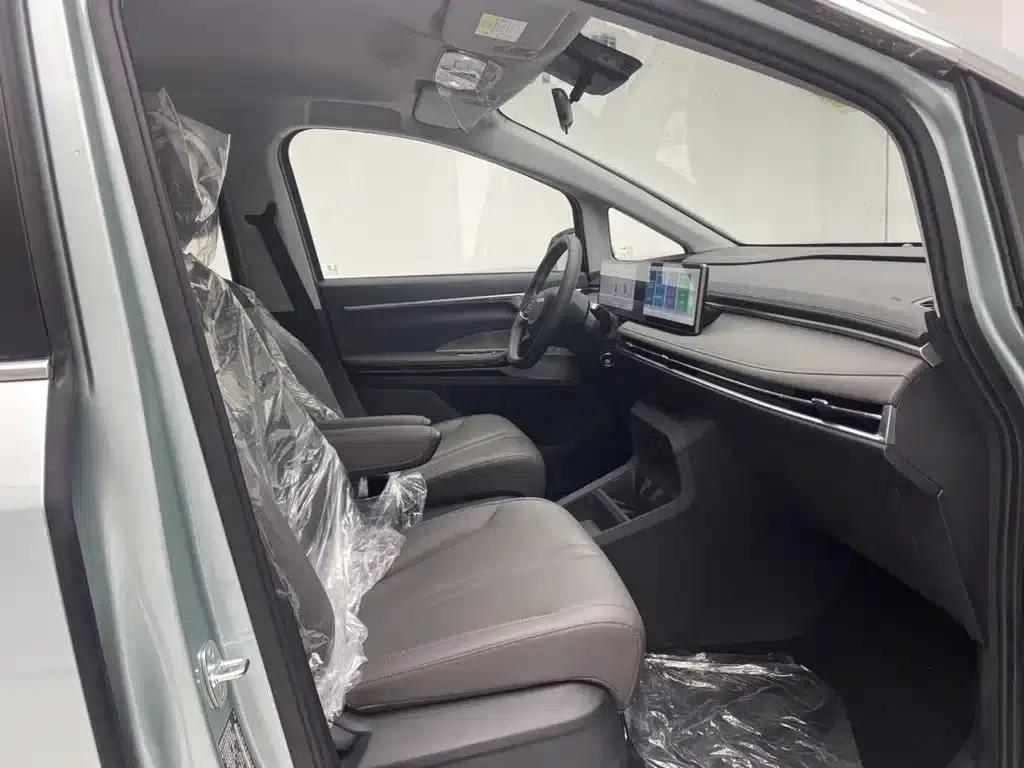 Everyone 7 2024 Facelift Super Hybrid Long Range Enjoy Edition — миниатюра 19