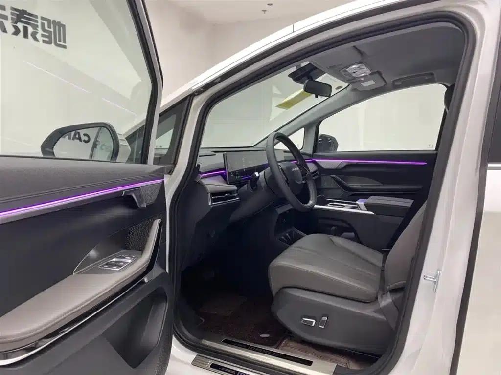 Everyone 7 2024 Facelift Super Hybrid Long Range Enjoy Edition — миниатюра 17
