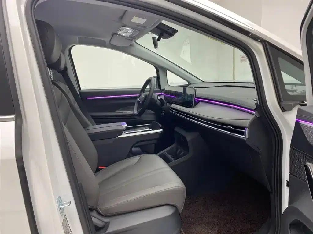 Everyone 7 2024 Facelift Super Hybrid Long Range Enjoy Edition — миниатюра 18