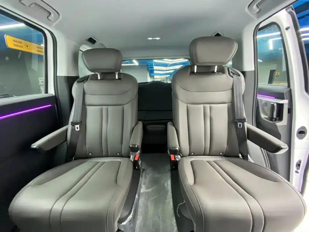 Everyone 7 2024 Facelift Super Hybrid Long Range Enjoy Edition — миниатюра 19