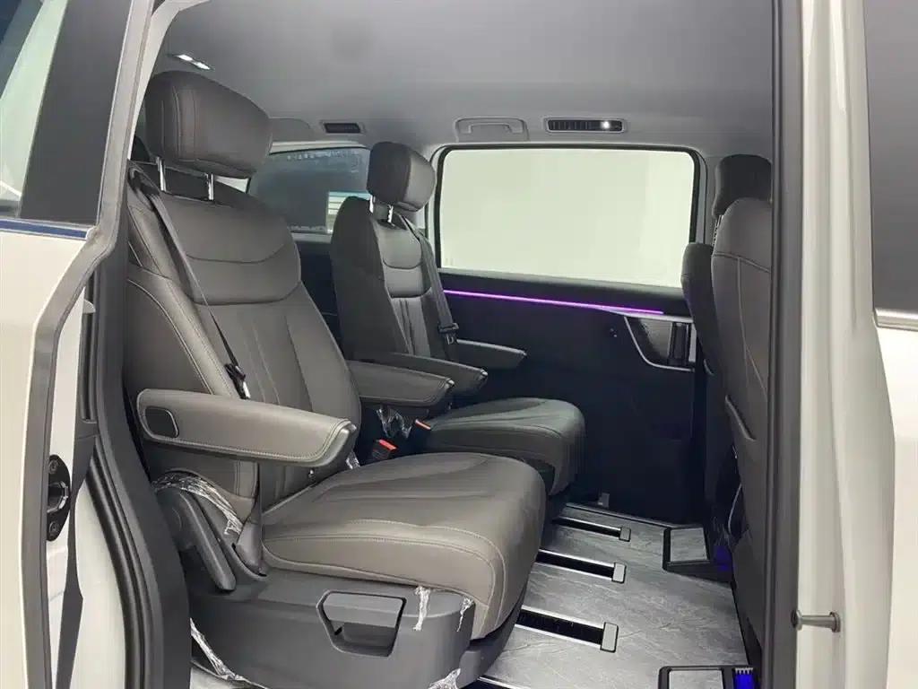 Everyone 7 2024 Facelift Super Hybrid Long Range Enjoy Edition — миниатюра 24