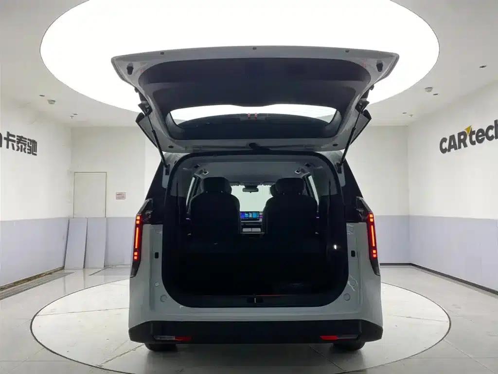 Everyone 7 2024 Facelift Super Hybrid Long Range Enjoy Edition — миниатюра 30