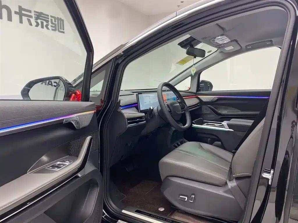 Everyone 7 2024 Facelift Super Hybrid Long Range Enjoy Edition — миниатюра 17