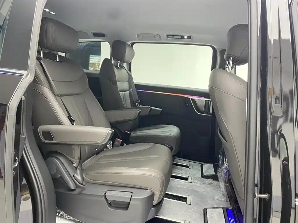 Everyone 7 2024 Facelift Super Hybrid Long Range Enjoy Edition — миниатюра 23