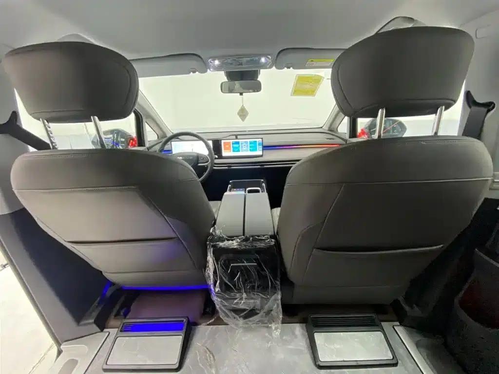 Everyone 7 2024 Facelift Super Hybrid Long Range Enjoy Edition — миниатюра 24