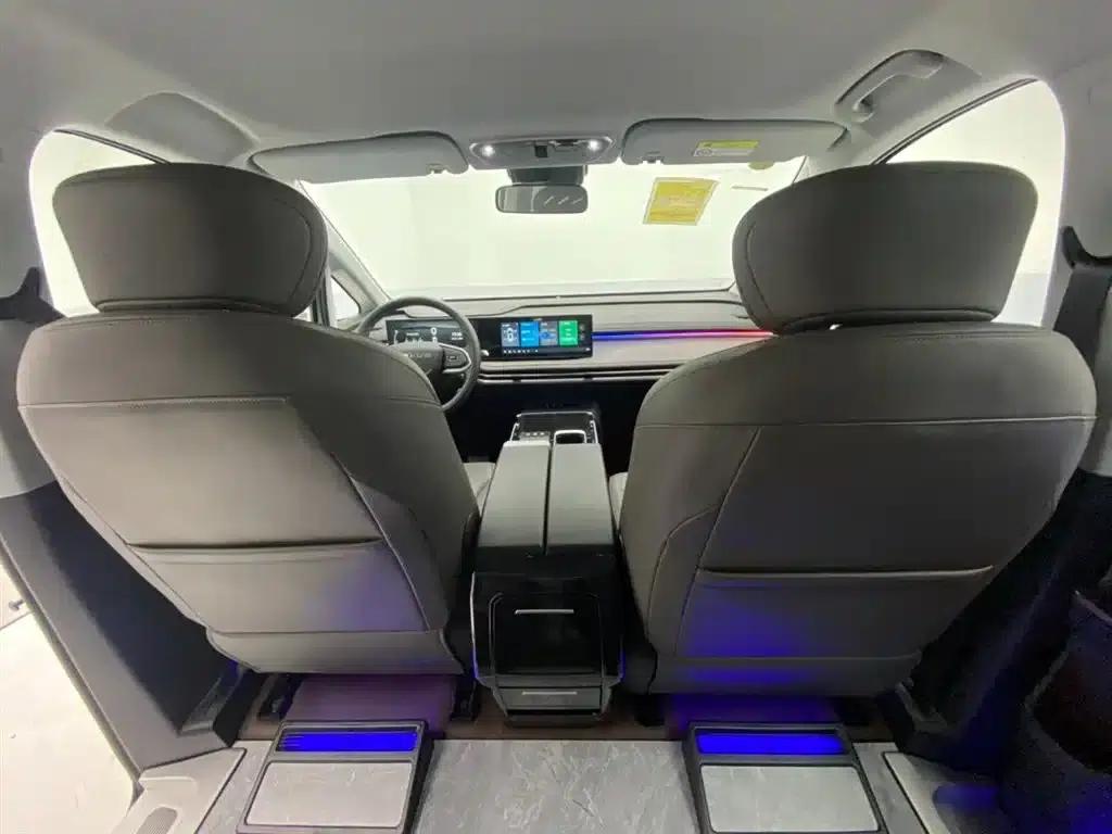Everyone 7 2024 Facelift Super Hybrid Long Range Enjoy Edition — миниатюра 24