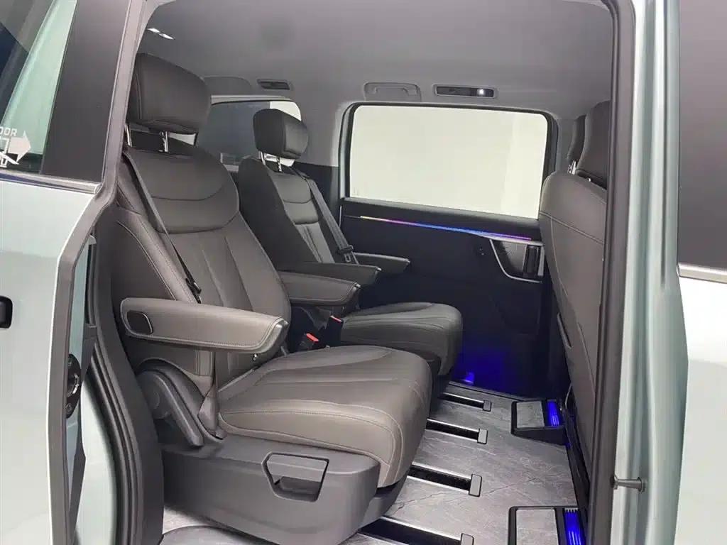 Everyone 7 2024 Facelift Super Hybrid Long Range Enjoy Edition — миниатюра 25