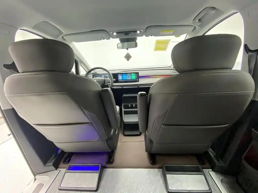 Everyone 7 2024 Facelift Super Hybrid Long Range Enjoy Edition — миниатюра 22