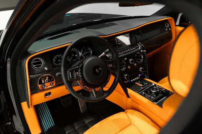 2020 Cullinan Black Badge — миниатюра 14