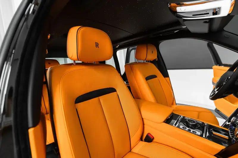 2020 Cullinan Black Badge — миниатюра 17