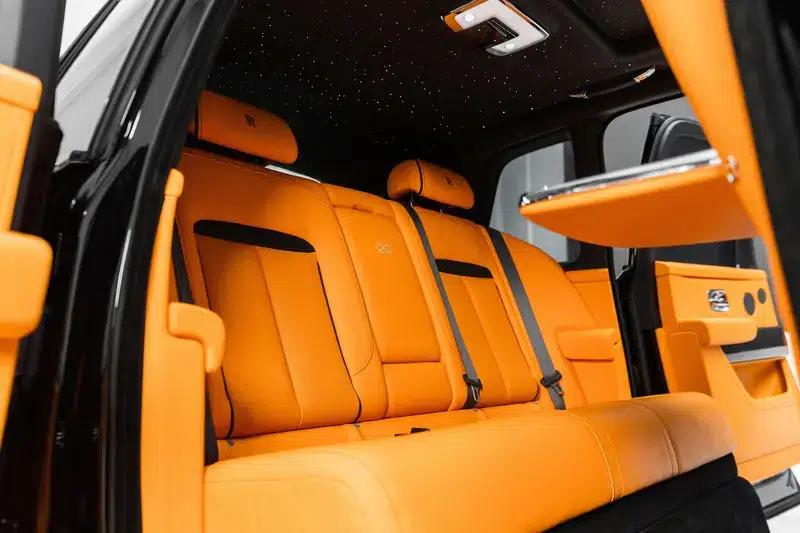 2020 Cullinan Black Badge — миниатюра 19