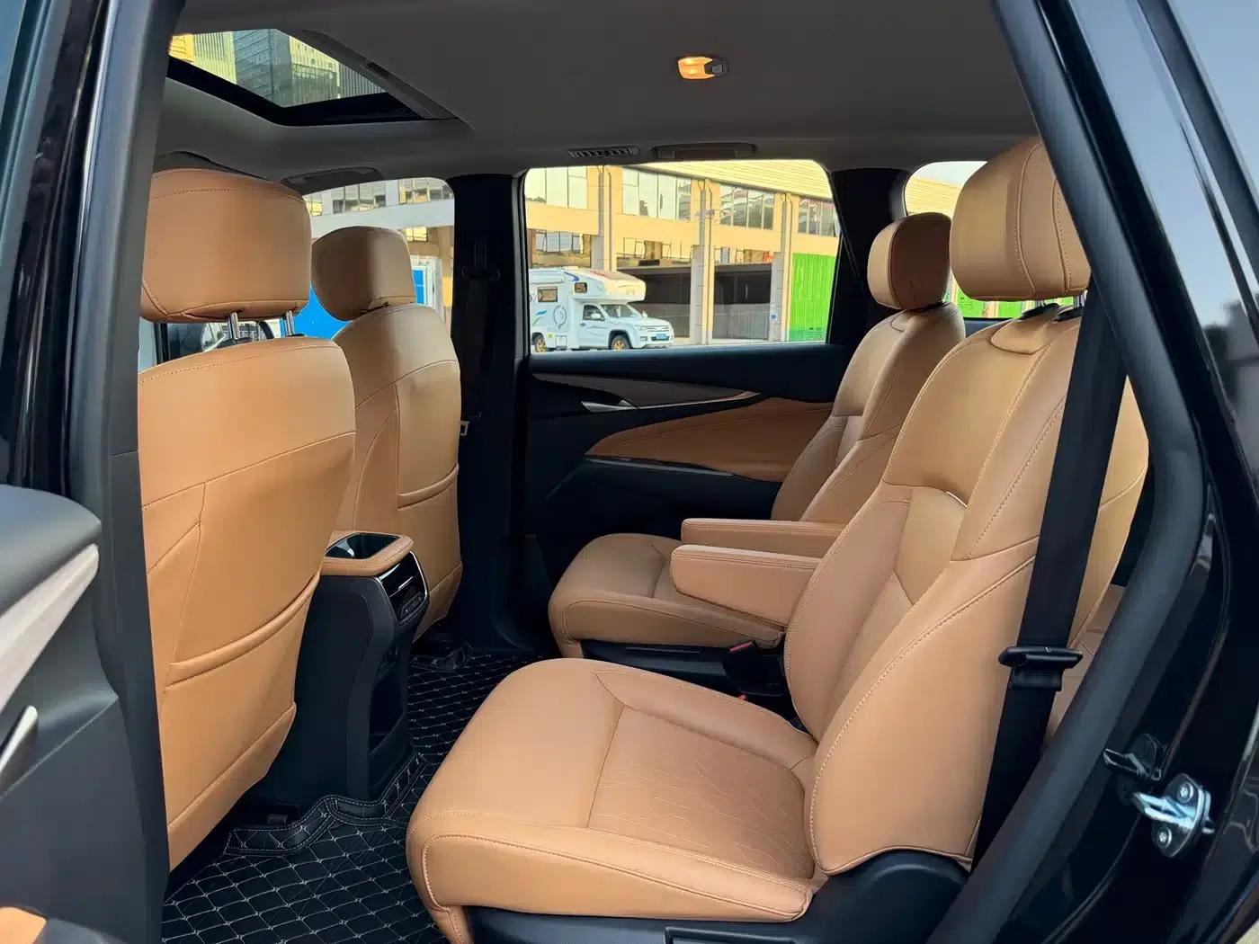 Maxus G50 Plug-in Hybrid 2025 Navigator Edition — миниатюра 5