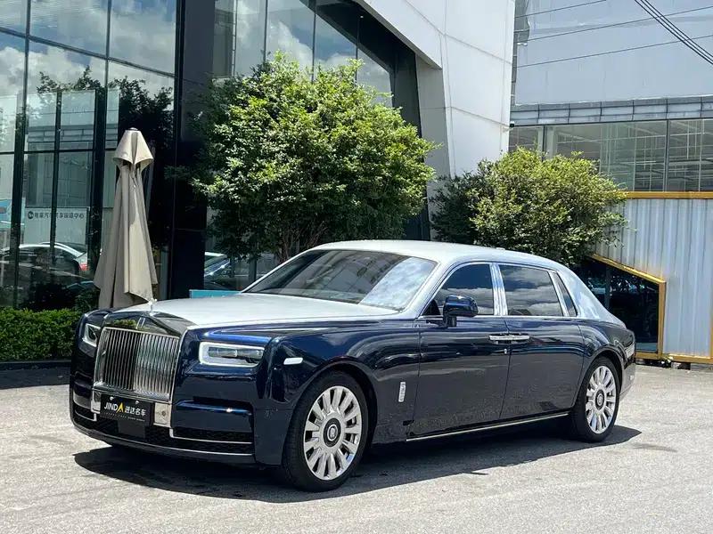 2018 Phantom 6.7T Long Wheelbase — миниатюра 1