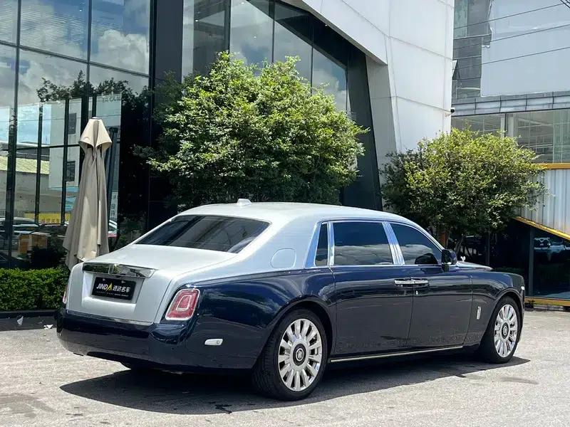 2018 Phantom 6.7T Long Wheelbase — миниатюра 2