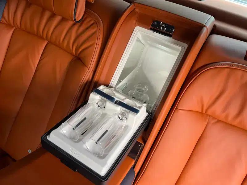 2018 Phantom 6.7T Long Wheelbase — миниатюра 12