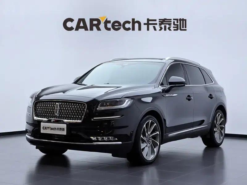 Navigator 2021 2.7T AWD Premium Edition — миниатюра 1