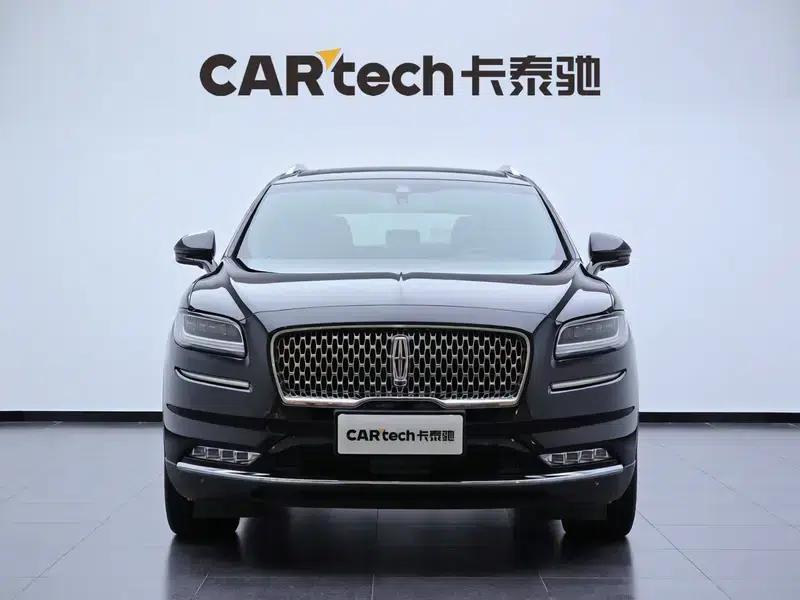 Navigator 2021 2.7T AWD Premium Edition — миниатюра 2
