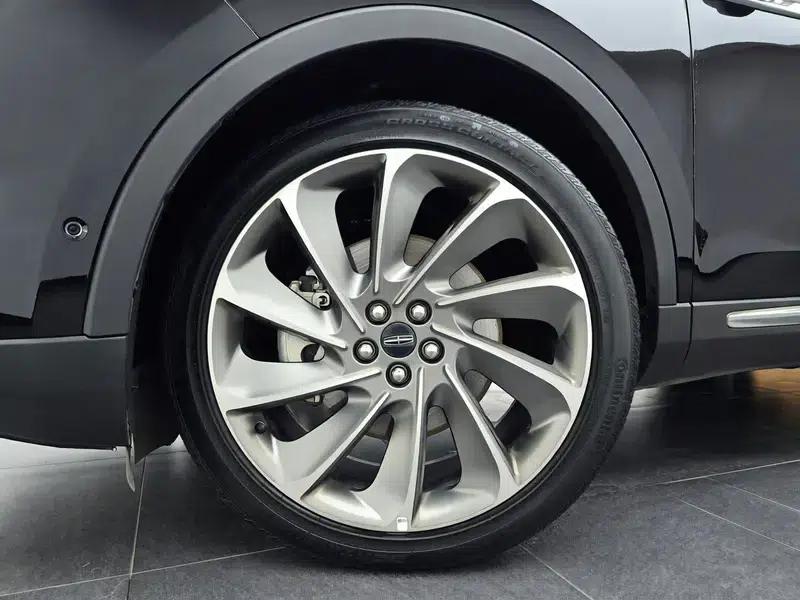 Navigator 2021 2.7T AWD Premium Edition — миниатюра 11