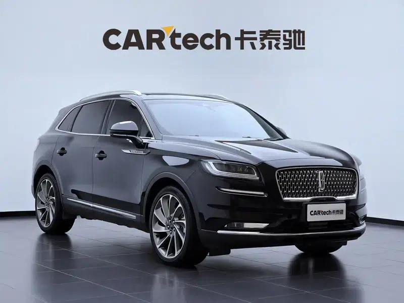 Navigator 2021 2.7T AWD Premium Edition — миниатюра 3