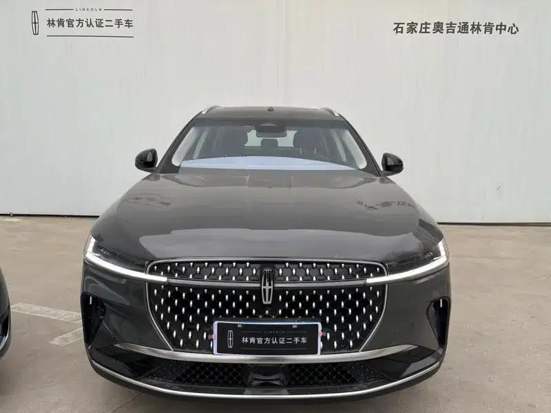 Navigator 2023 2.0T AWD Premium Edition — миниатюра 2
