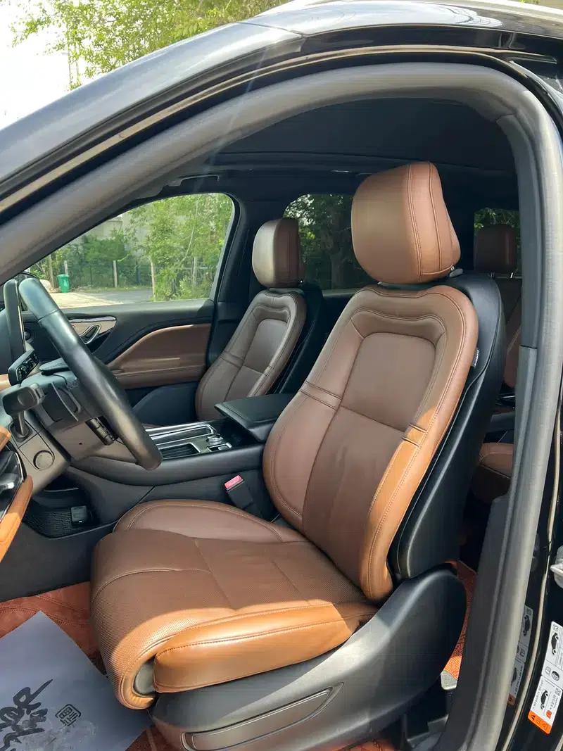 2020 Aviator 3.0T V6 AWD Premium Edition — миниатюра 11