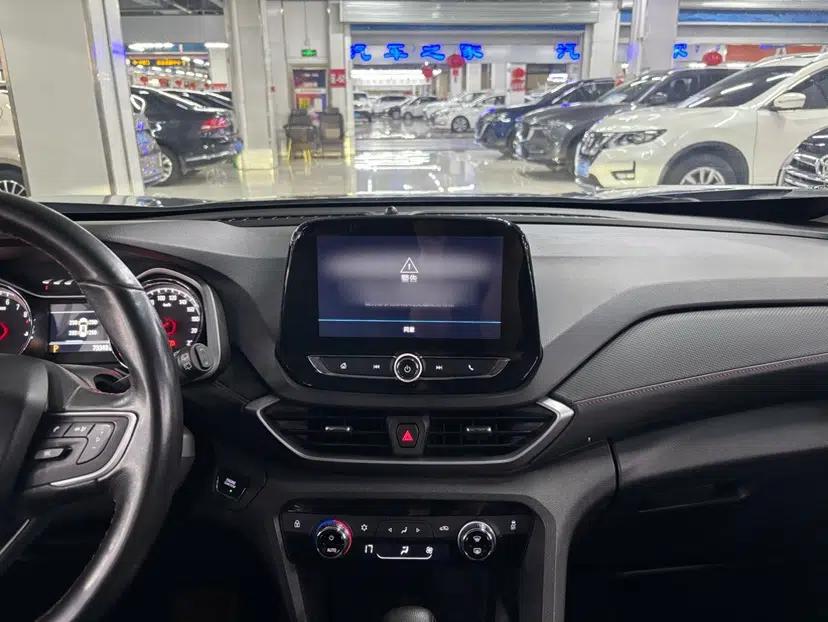 Chevrolet Orlando 2019 Redline 530T Automatic Luxury Edition (5-seat model) – China VI Standard — миниатюра 13