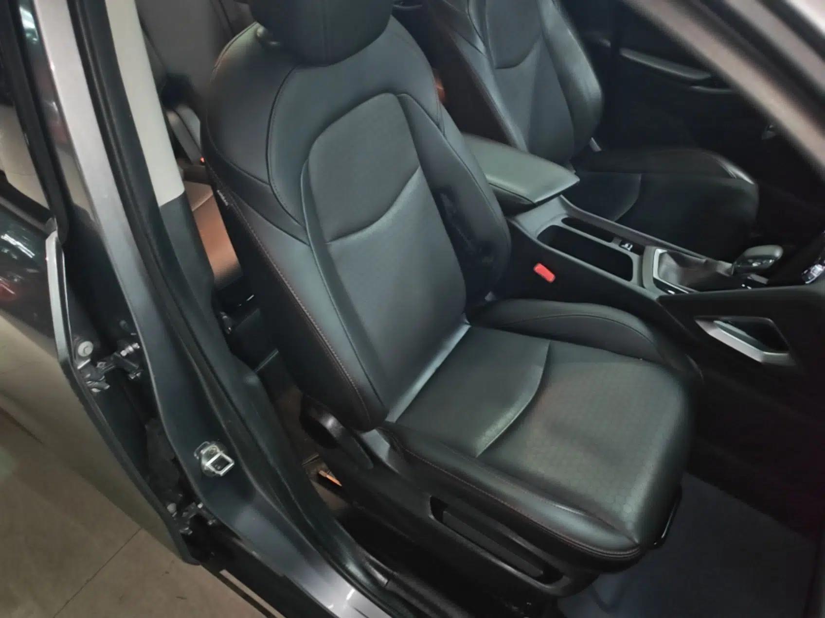 Chevrolet Orlando 2020 Light Hybrid Redline 530T Automatic Enjoyment Edition (5+2 Models) — миниатюра 19