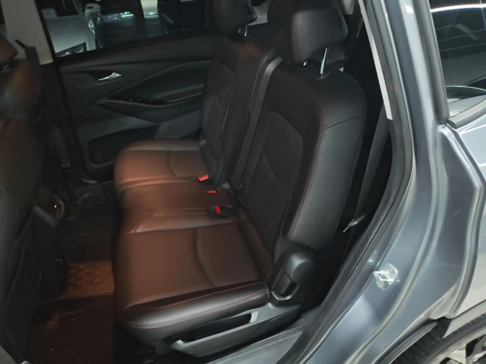 Chevrolet Orlando 2020 Light Hybrid Redline 530T Automatic Enjoyment Edition (5+2 Models) — миниатюра 20