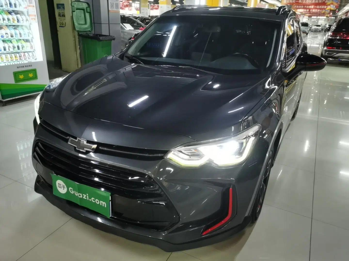 Chevrolet Orlando 2018 Redline 530T Automatic Zhaoxiang Edition (5+2 Seating) – China V Standard — миниатюра 1