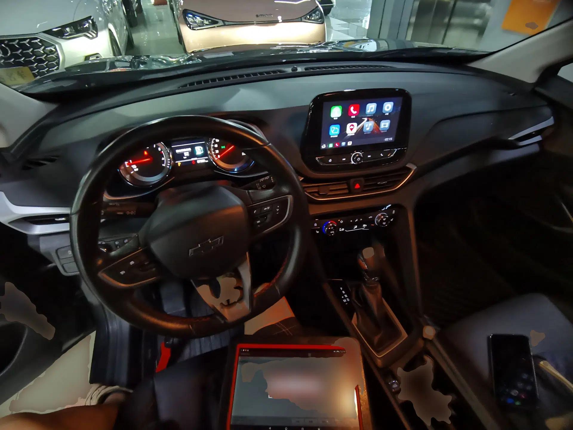 Chevrolet Orlando 2018 Redline 530T Automatic Zhaoxiang Edition (5+2 Seating) – China V Standard — миниатюра 17