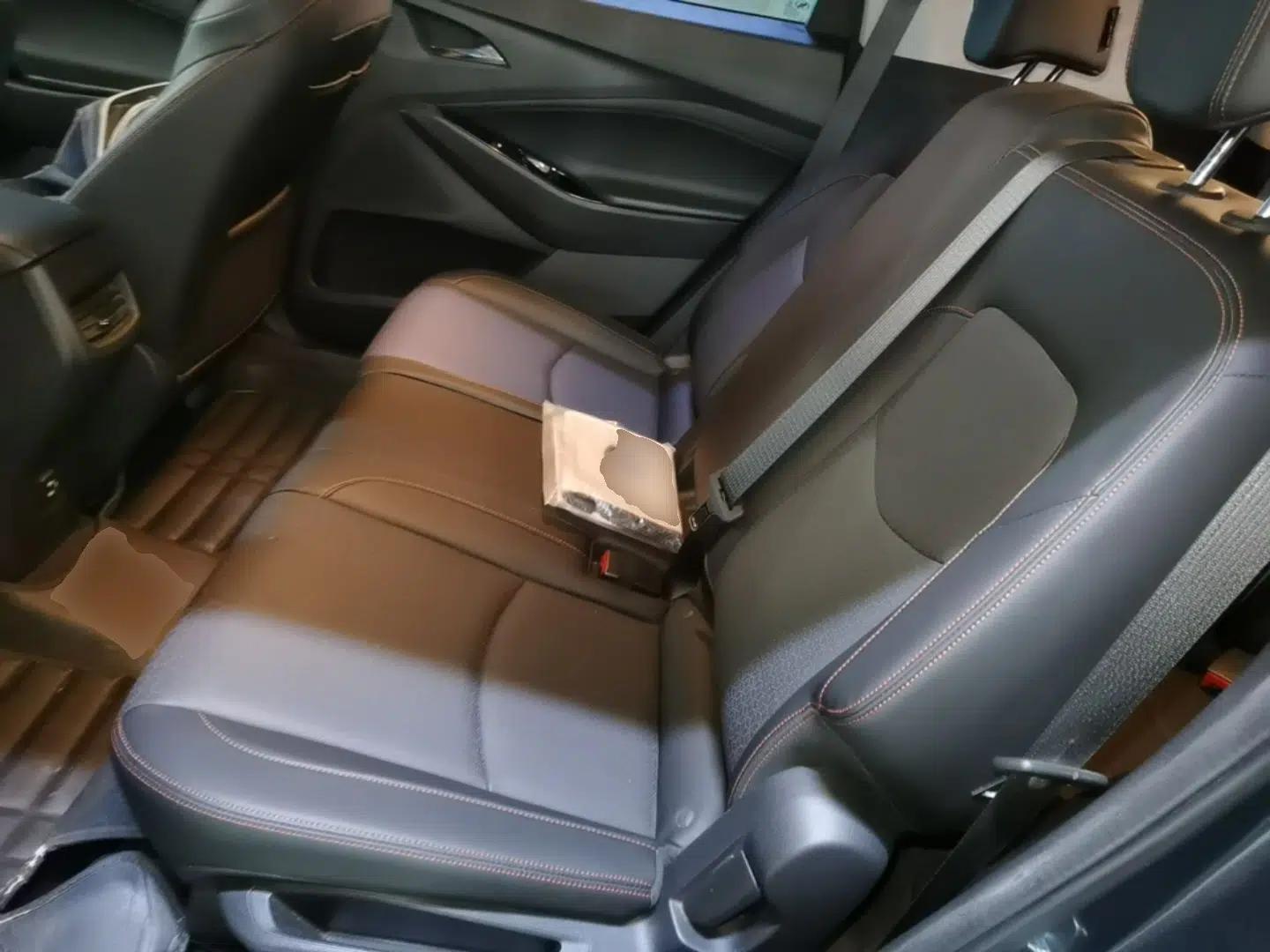 Chevrolet Orlando 2018 Redline 530T Automatic Zhaoxiang Edition (5+2 Seating) – China V Standard — миниатюра 25