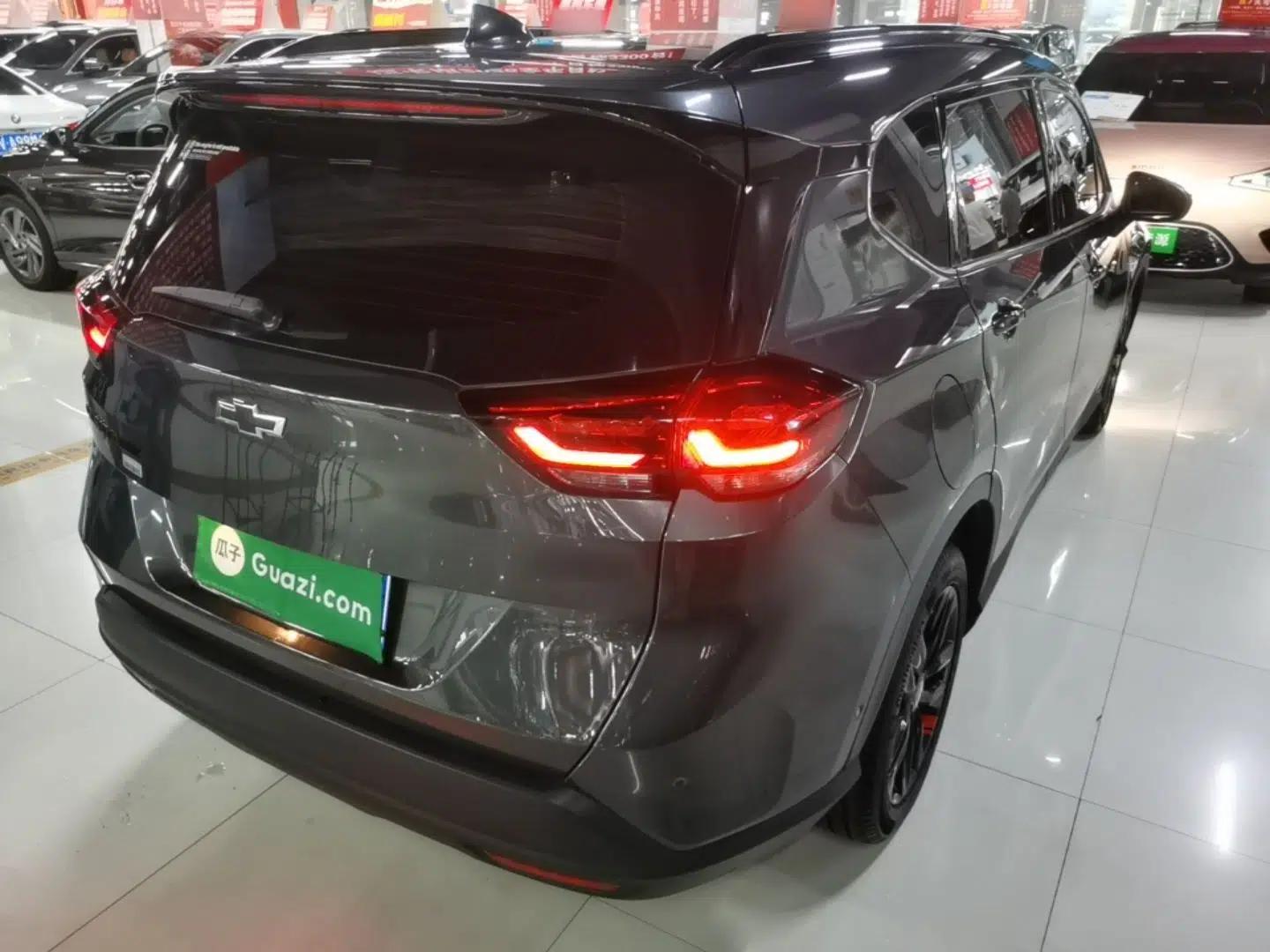 Chevrolet Orlando 2018 Redline 530T Automatic Zhaoxiang Edition (5+2 Seating) – China V Standard — миниатюра 6