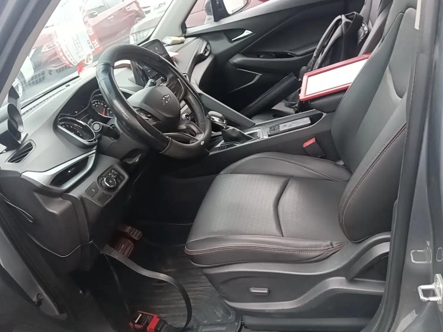 Chevrolet Orlando 2019 Redline 530T Automatic Enjoyment Version (5+2 Seating) China VI — миниатюра 17