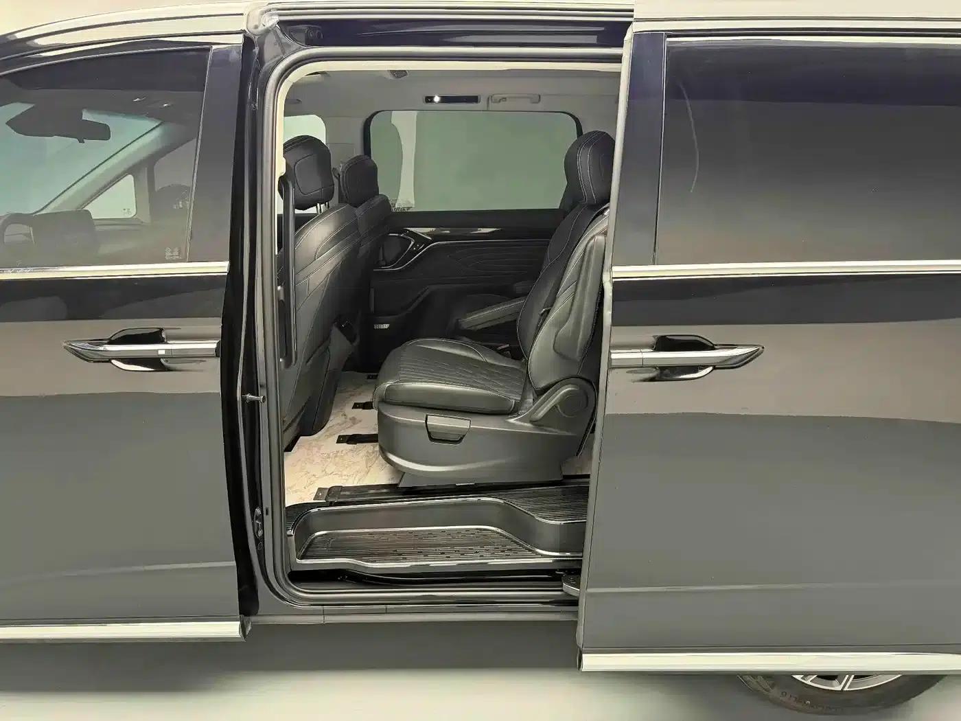 Maxus G90 2022 2.0T Nebula 7-seater Edition — миниатюра 14