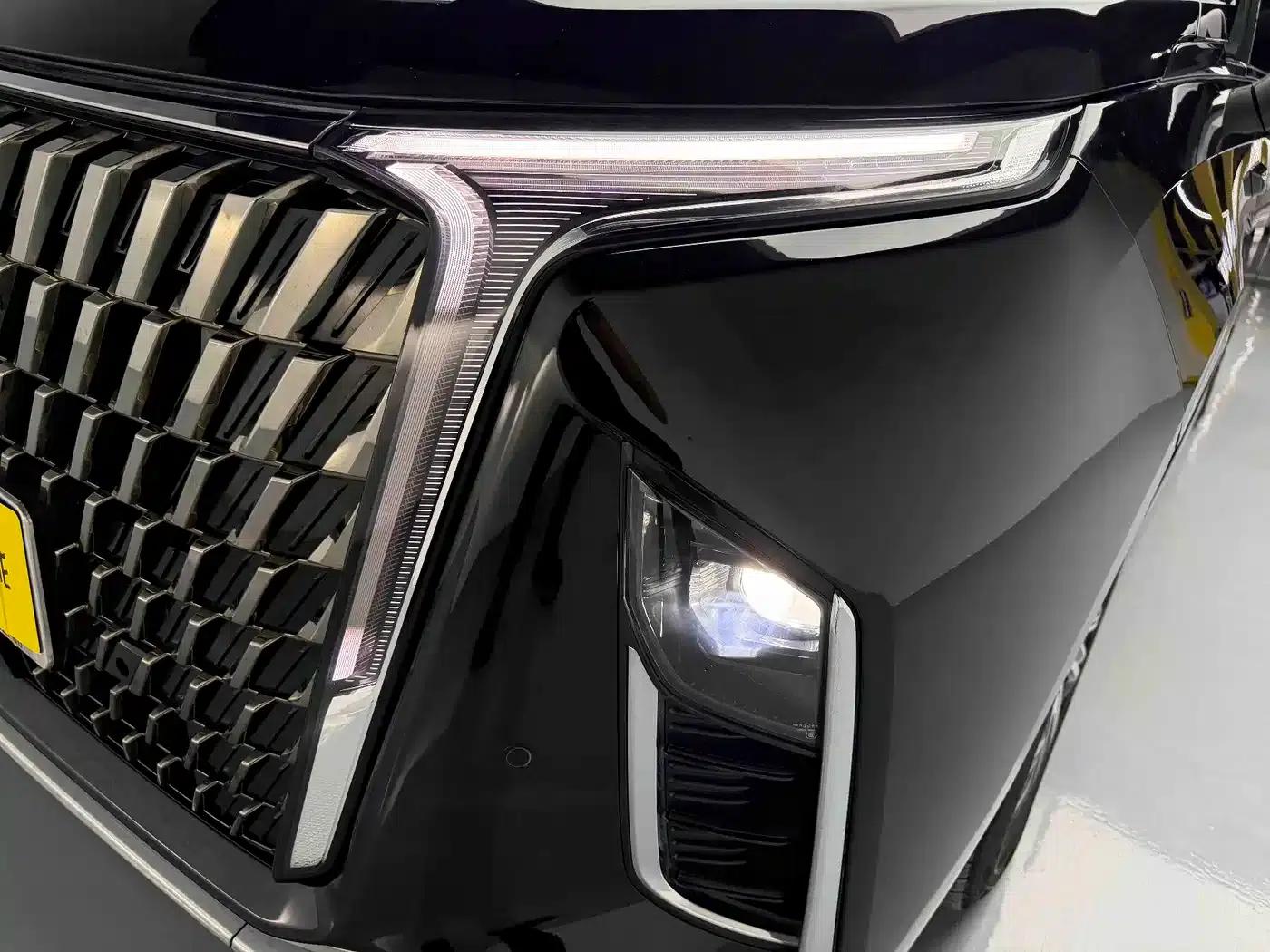 Maxus G90 2022 2.0T Nebula 7-seater Edition — миниатюра 18
