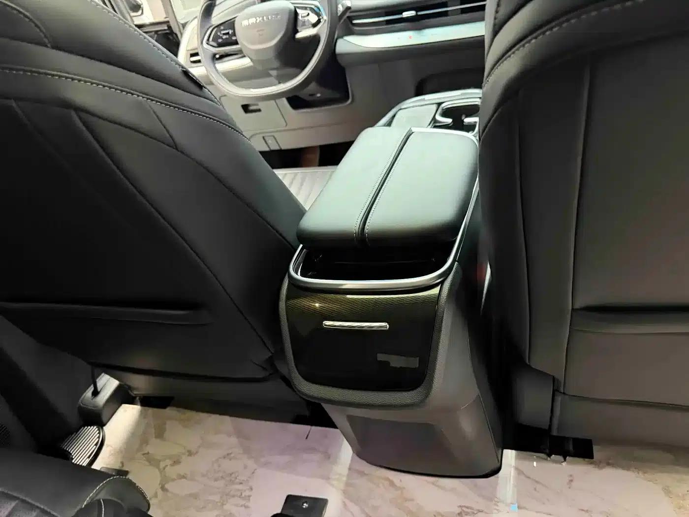 Maxus G90 2022 2.0T Nebula 7-seater Edition — миниатюра 5