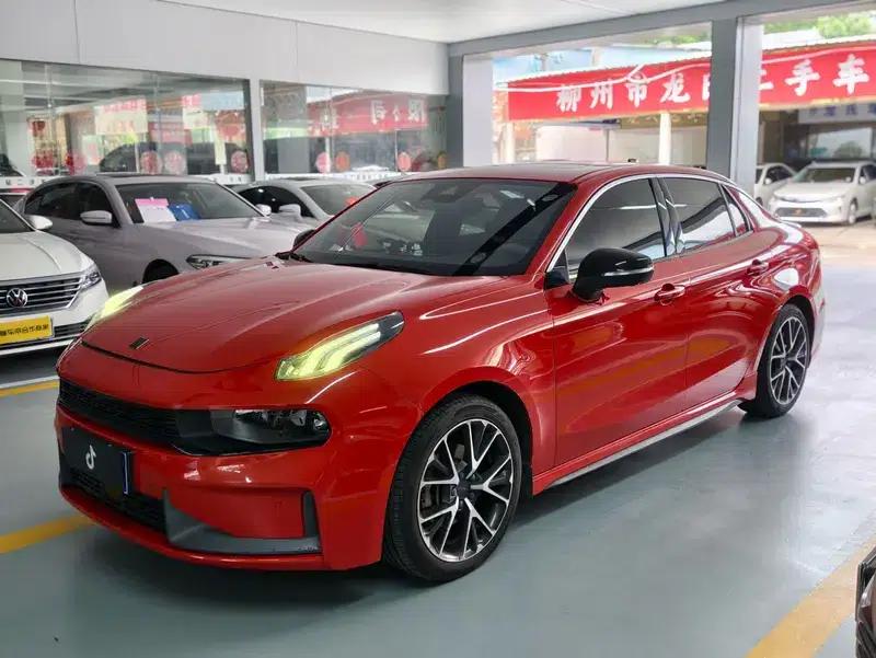 Lynk & Co 03 2019 1.5TD DCT Pro Edition — миниатюра 1
