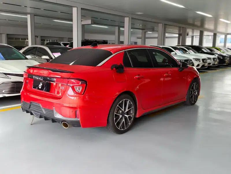 Lynk & Co 03 2019 1.5TD DCT Pro Edition — миниатюра 4