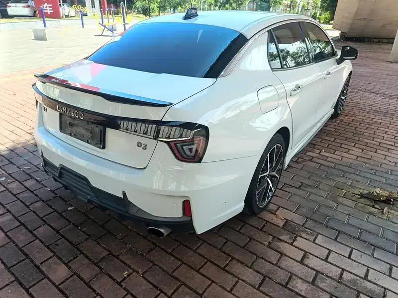 Lynk & Co 03 2019 Facelift 1.5TD DCT Version — миниатюра 5