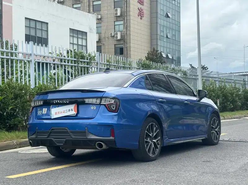Lynk & Co 03 2019 1.5TD DCT Pro Edition — миниатюра 6