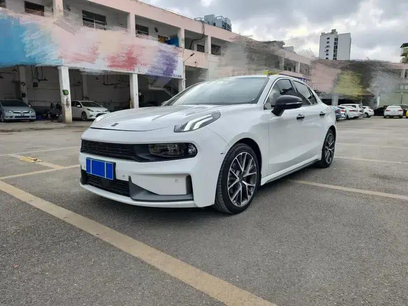 Lynk & Co 03 2022 1.5TD DCT Pro — миниатюра 1
