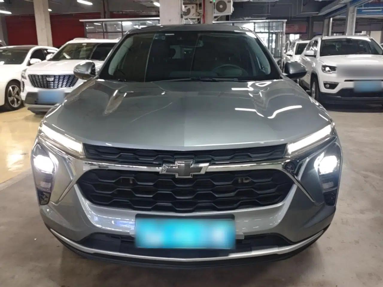 Chevrolet Seeker 2022 1.5T CVT Trendy Smart Edition — миниатюра 2