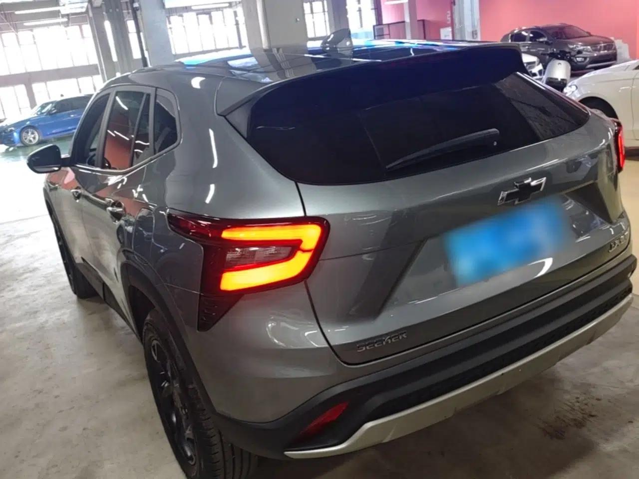 Chevrolet Seeker 2022 1.5T CVT Trendy Smart Edition — миниатюра 4