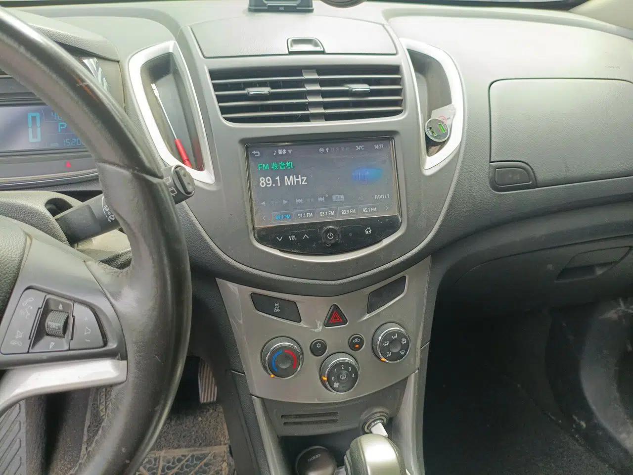 Chevrolet Trax 2014 1.4T Automatic Two-Wheel Drive Luxury Model — миниатюра 13